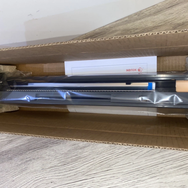 New - Genuine Xerox Iridesse Charge Corotron For Press 800, 1000 - 125K05250