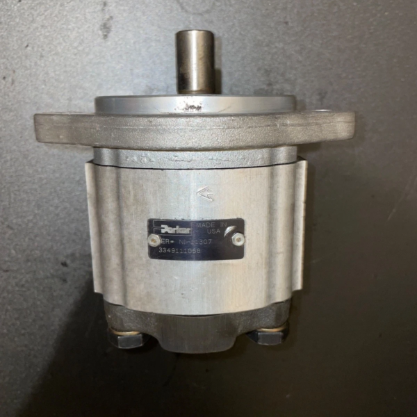 Parker Gear Pump - 3349111068